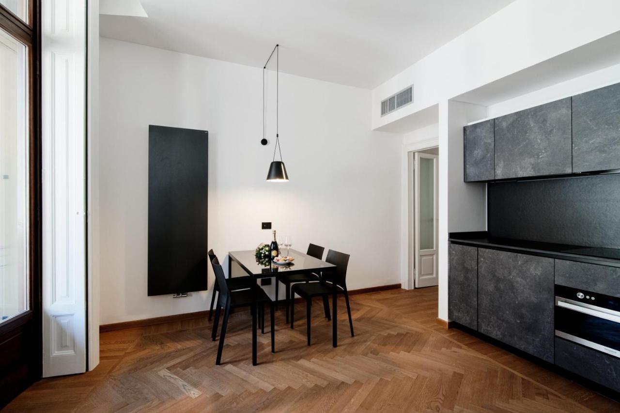 Dome'S Charme - The House Of Travelers Apartamento Como Exterior foto