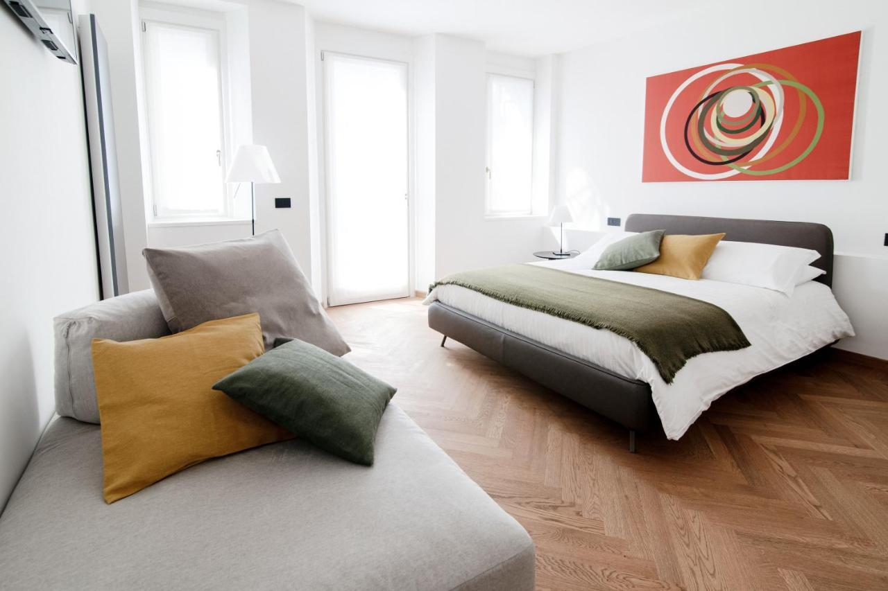 Dome'S Charme - The House Of Travelers Apartamento Como Exterior foto