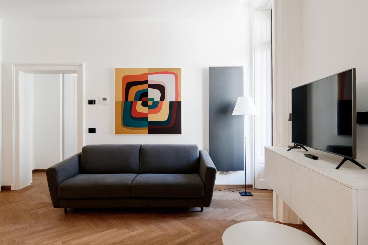Dome'S Charme - The House Of Travelers Apartamento Como Exterior foto